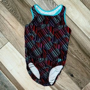 Plum practice wear AM Racerback, Leo